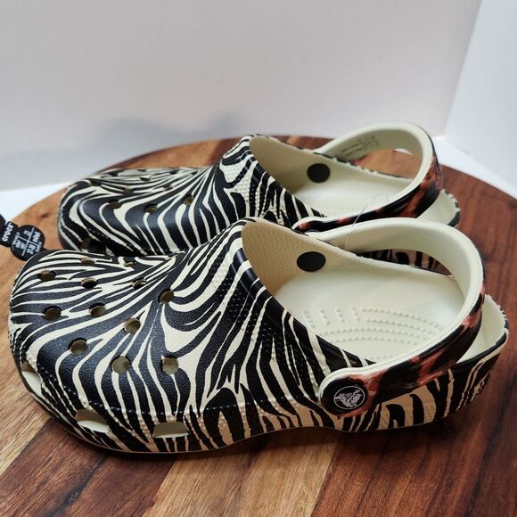 Crocs Slip-On Clogs – Women’s Size 7 | Bone Multicolor | Unworn - Picture 1 of 7